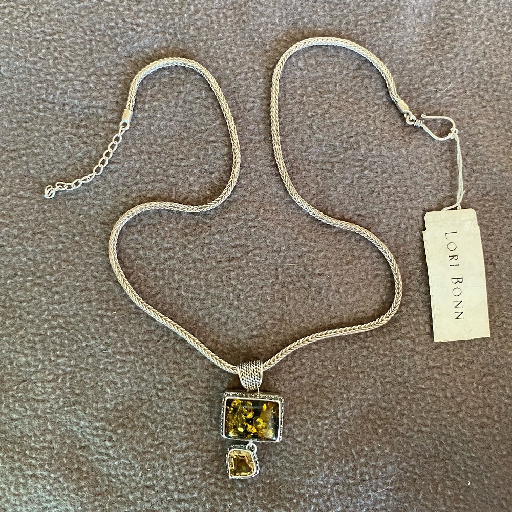Lori Bonn Green Amber, Verde Quartz Pendant Necklace